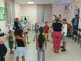 8 августа В "Клубе села Анна" прошла "Шляпная вечеринка"! Это развлекательно-игровое событие, где главным аксессуаром стала шляпа, наполнило вечер радостью и весельем.