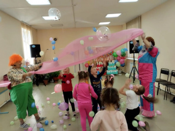 Весёлый Карлсон 